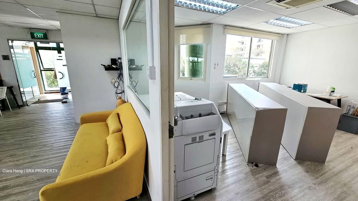 Beng Wan Road (D12), Shop House #603293021